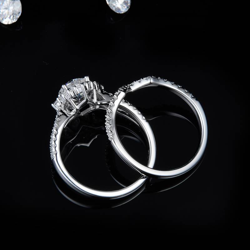 Four Claw Round Bag Women's Ring S925 Silver Plated Platinum Primary and Secondary Set Ring Stacked Women's Ring Customized Main Stone Moissanite Diamond 1.0ct/Secondary Stone High Carbon Diamond