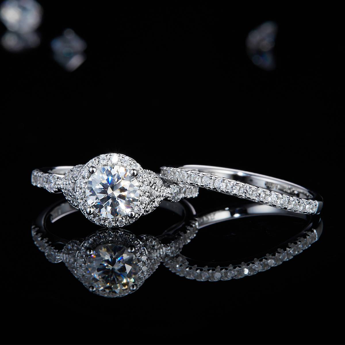 Luxury Round Bag Women's Ring S925 Silver Plated Platinum Primary and Secondary Set Ring Stacked Women's Ring Customized Main Stone Moissanite  1.0ct/Secondary Stone High Carbon Diamond