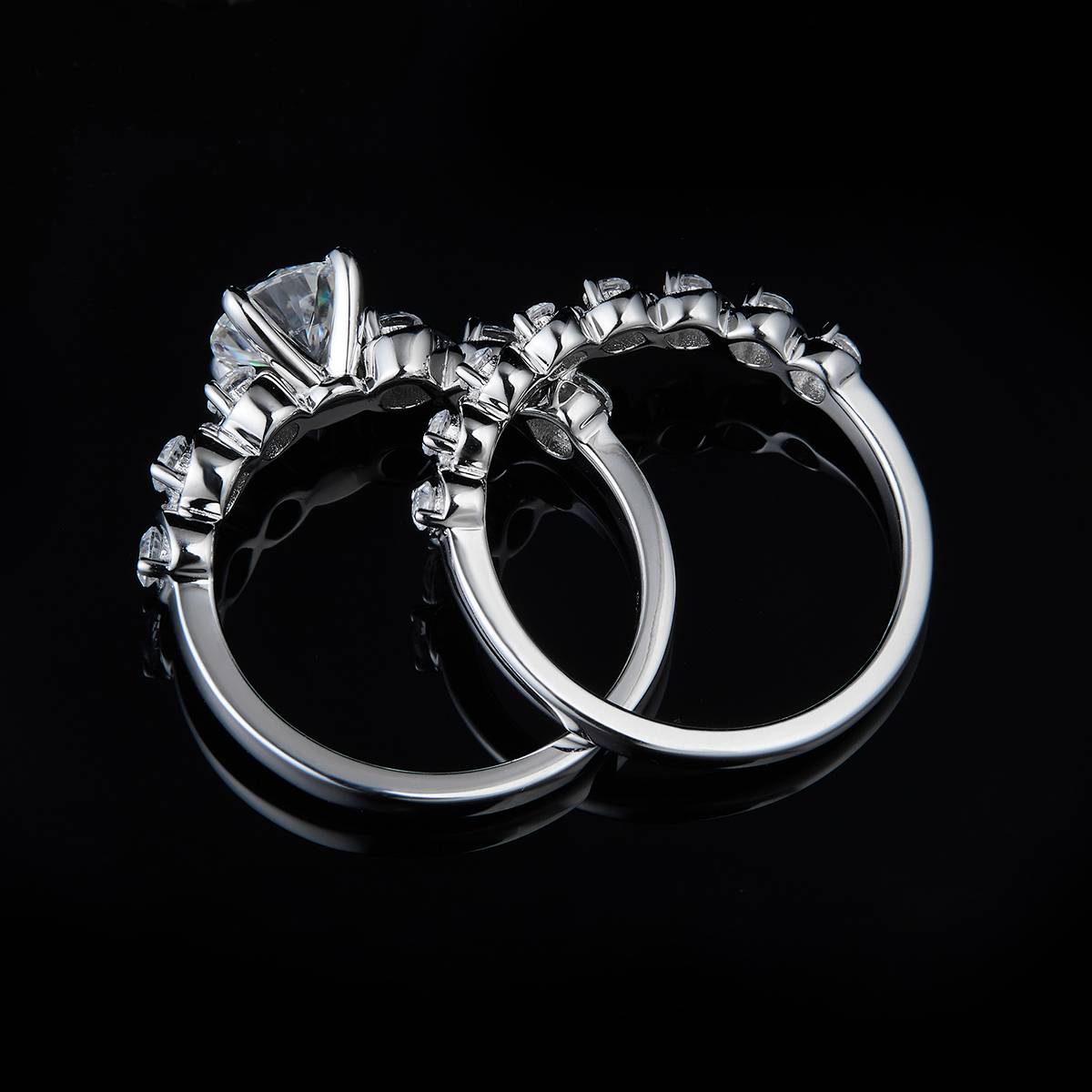 Four Claw Women's Ring S925 Silver Plated Platinum Primary and Secondary Set, Stacked Women's Ring, Customized Main Stone Moissanite  1.0ct/Secondary Stone High Carbon Diamond