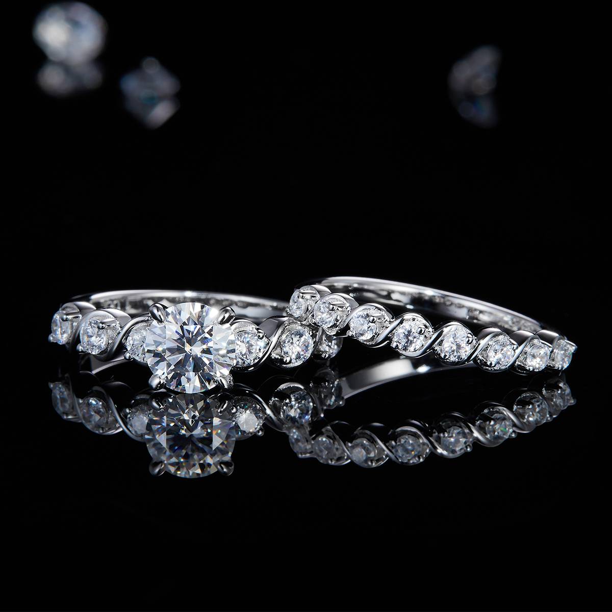 Four Claw Women's Ring S925 Silver Plated Platinum Primary and Secondary Set, Stacked Women's Ring, Customized Main Stone Moissanite  1.0ct/Secondary Stone High Carbon Diamond