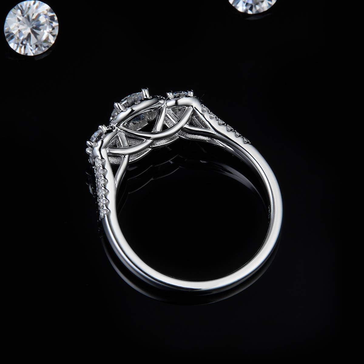 Three Stone Round Bag Women's Ring S925 Silver Plated Platinum Customized Main Stone Moissanite Diamond 0.5ct/Secondary Stone High Carbon Diamond