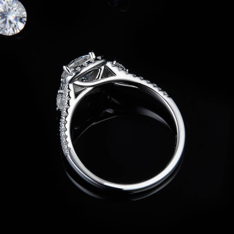 Three Stone Deluxe Square Bag Women's Ring S925 Silver Plated Platinum Customized Main Stone Moissanite Diamond 1.0ct/Secondary Stone High Carbon Diamond