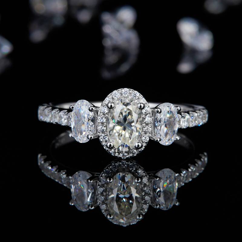 Egg shaped three stone round wrapped women's ring S925 silver plated platinum customized main stone moissanite diamond 0.5ct/secondary stone high carbon diamond