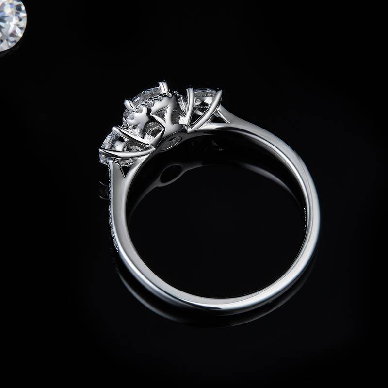 三石女戒S925银镀白金定制选款主石莫桑钻0.5ct/副石高碳钻