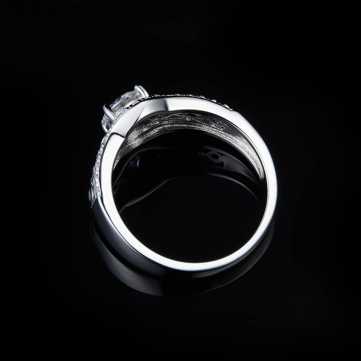 Full Diamond Four Claw Round Women's Ring S925 Silver Plated Platinum Customized Selection Main Stone Moissanite Diamond 0.8ct/Secondary Stone High Carbon Diamond