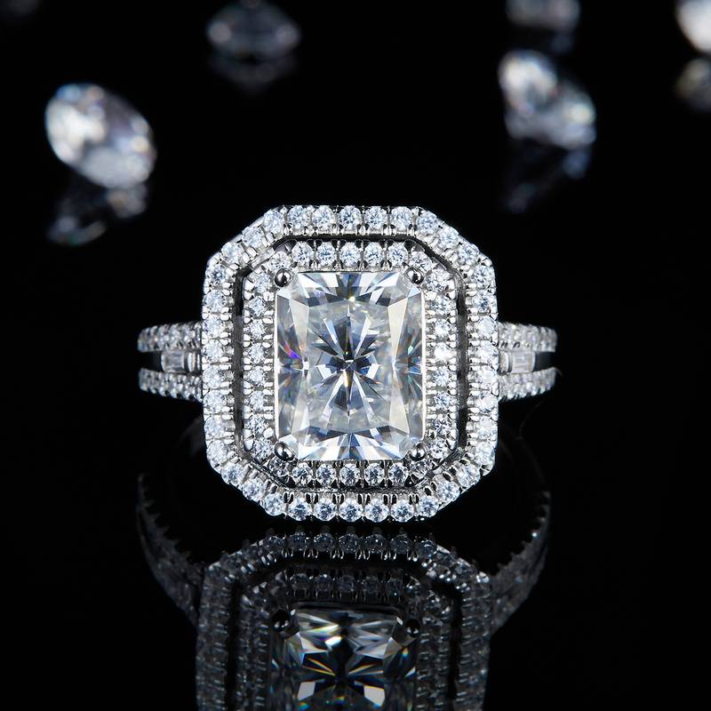 Full Diamond Emerald Cut Women's Ring S925 Silver Plated Platinum Customized Selection Main Stone Moissanite Diamond 3.0ct/Secondary Stone High Carbon Diamond