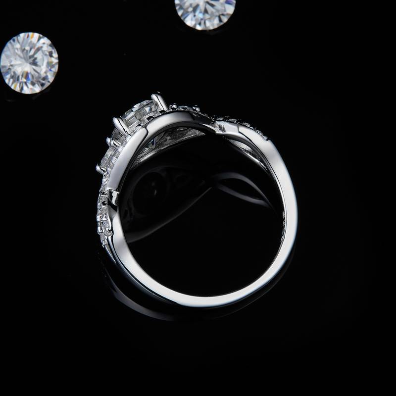 Twisted arm egg shaped three stone women's ring S925 silver plated platinum custom selection main stone moissanite diamond 1.5ct/secondary stone high carbon diamond
