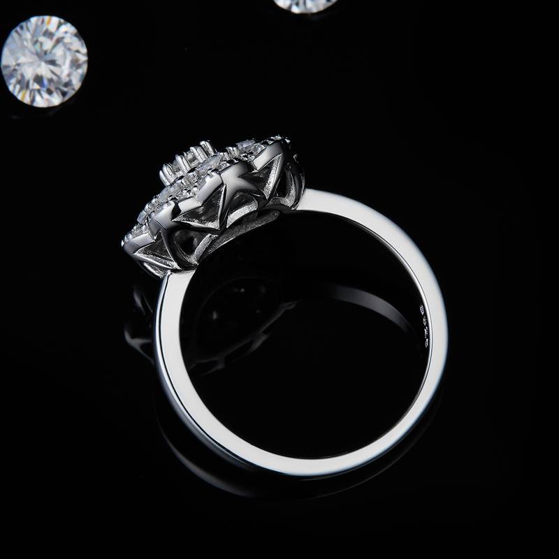 单头女戒S925银镀白金女戒定制选款主石莫桑钻1.9ct/副石高碳钻