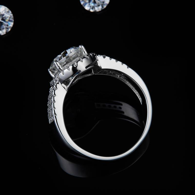 单头女戒S925银镀白金女戒定制选款主石莫桑钻3.0ct/副石高碳钻