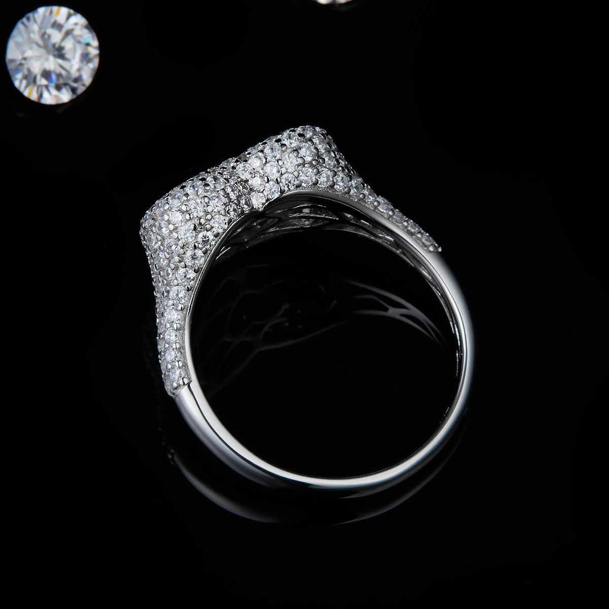 满钻豪华心形女戒S925银镀白金定制选款主石莫桑钻1.1ct/副石高碳钻