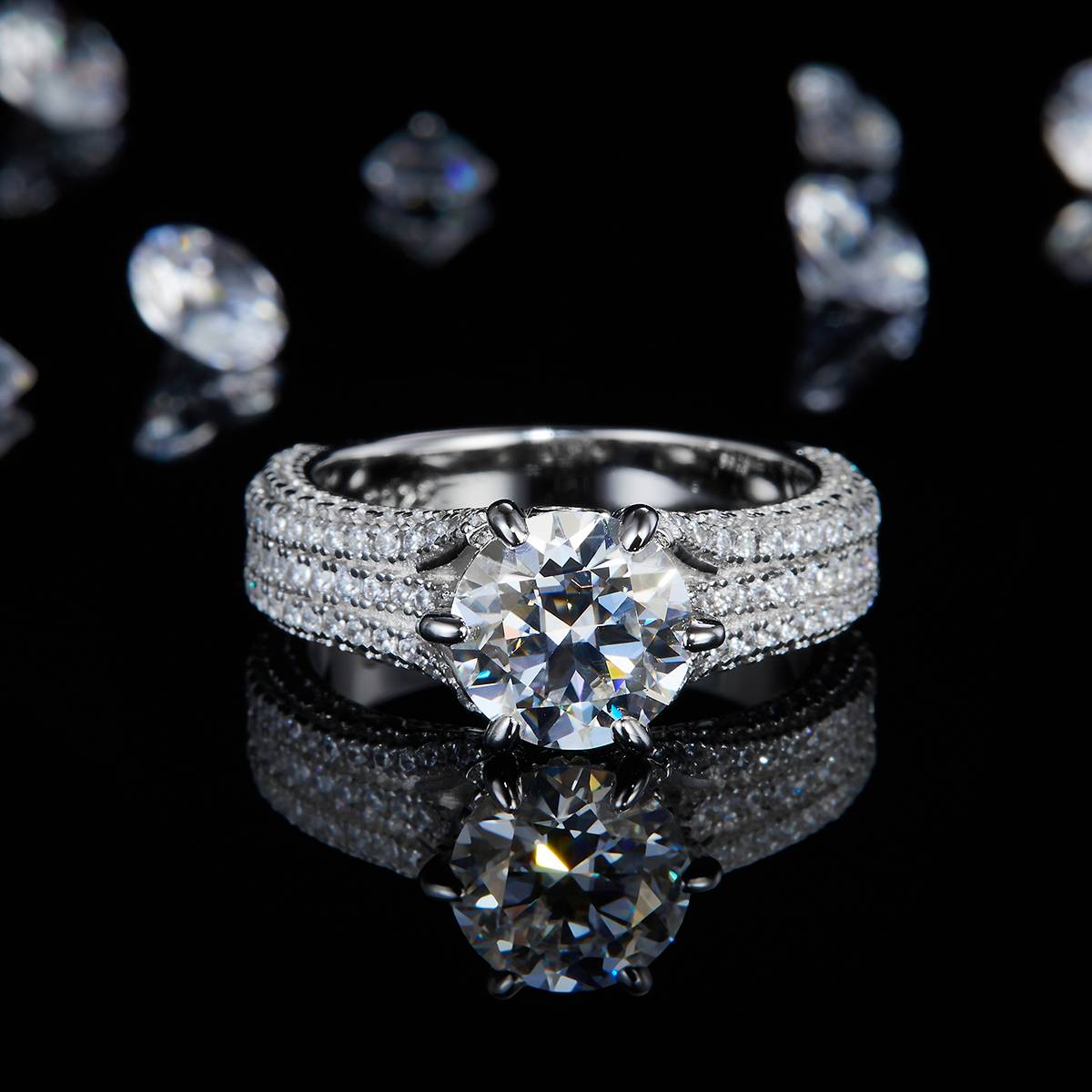 S925 Silver Plated Platinum Women's Ring Customized Selection Main Stone Moissanite Diamond 2.0ct/Secondary Stone High Carbon Diamond