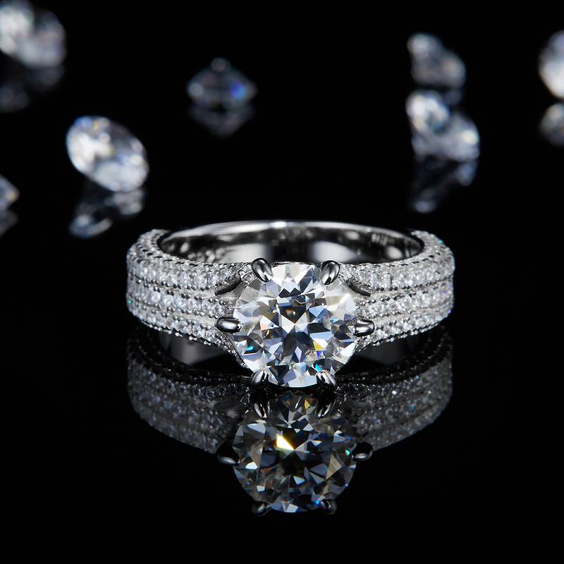S925 Silver Plated Platinum Women's Ring Customized Selection Main Stone Moissanite Diamond 2.0ct/Secondary Stone High Carbon Diamond