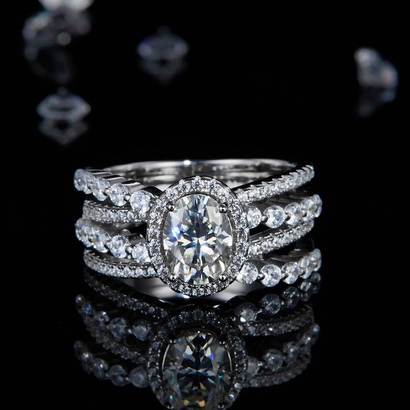 蛋形女戒S925银镀白金定制选款莫桑钻1.5ct