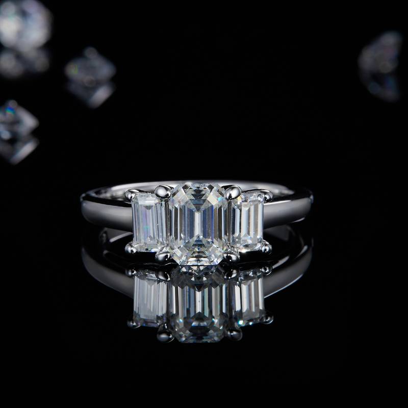 Three Stone Emerald Cut Women's Ring S925 Silver Plated Platinum Customized Selection Main and Deputy Stone Moissanite Diamond 1.0ct