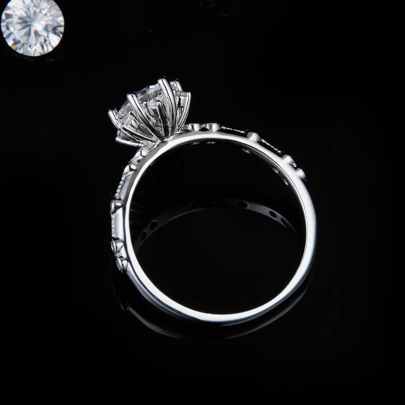 Single Head Women's Ring S925 Silver Plated Platinum Customized Selection Main Stone Moissanite Diamond 1.0ct/Secondary Stone High Carbon Diamond