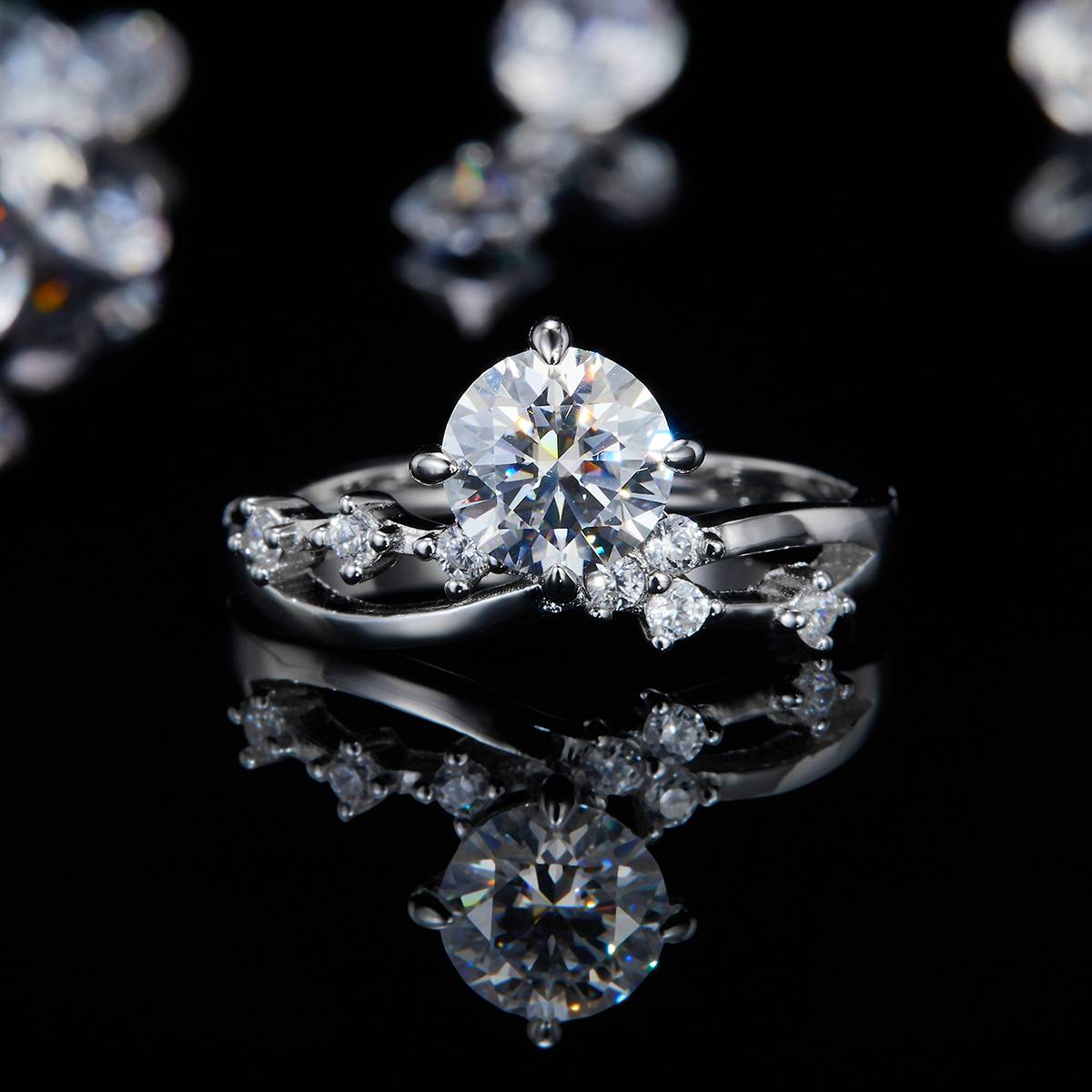 单头女戒S925银镀白金定制选款主石莫桑钻1.0ct/副石高碳钻