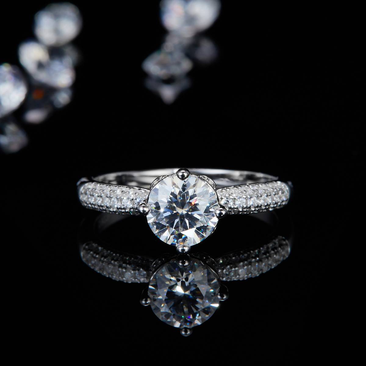 单头女戒S925银镀白金定制选款主石莫桑钻1.0ct/副石高碳钻