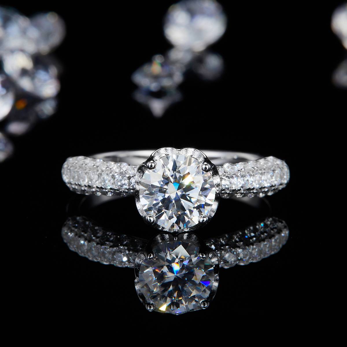 单头女戒S925银镀白金定制选款主石莫桑钻1.0ct/副石高碳钻