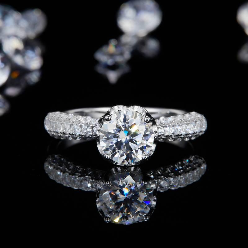 单头Women's RingS925银镀白金定制选款主石Moissanite1.0ct/副石高碳钻
