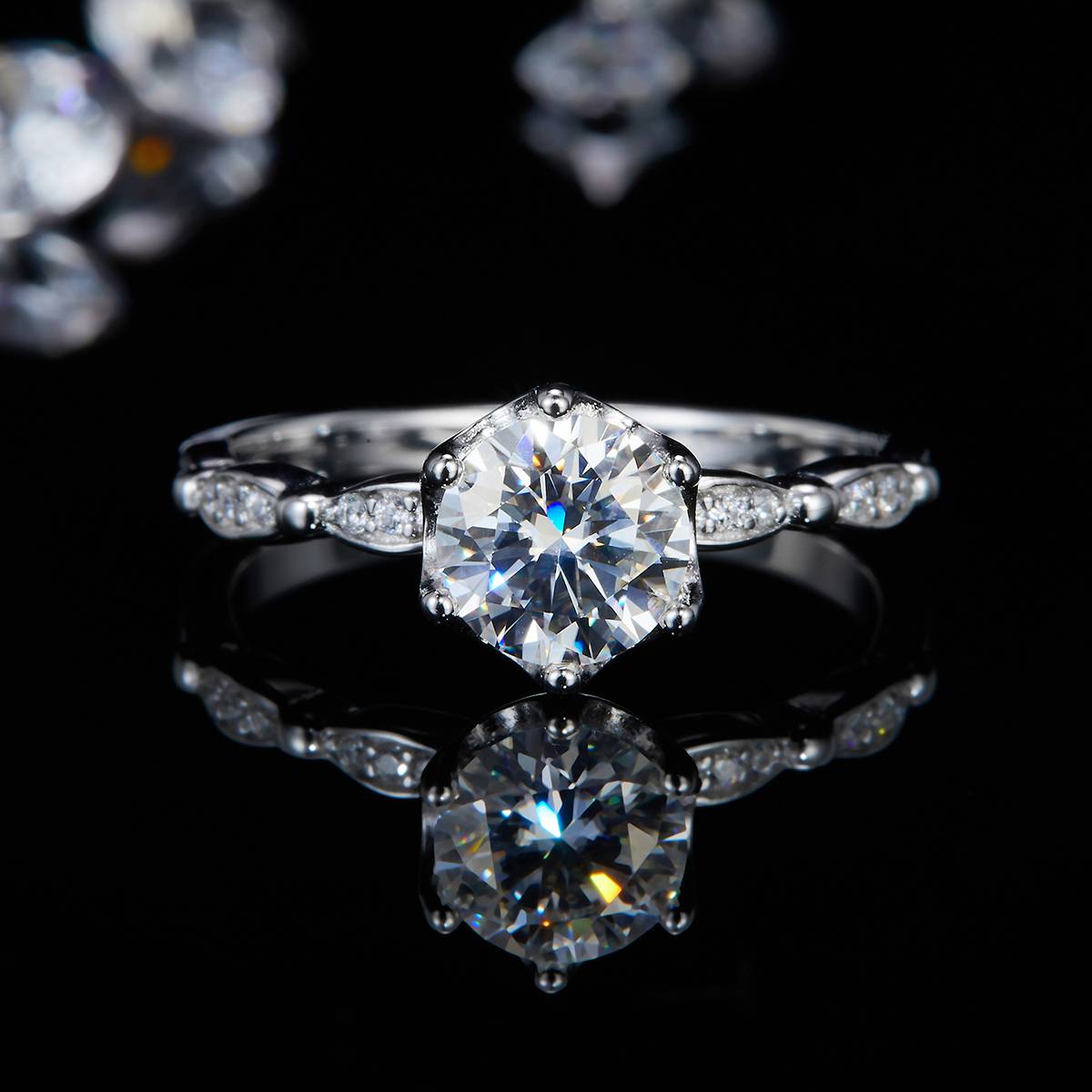Single Head Women's Ring S925 Silver Plated Platinum Customized Selection Main Stone Moissanite Diamond 1.0ct/Secondary Stone High Carbon Diamond