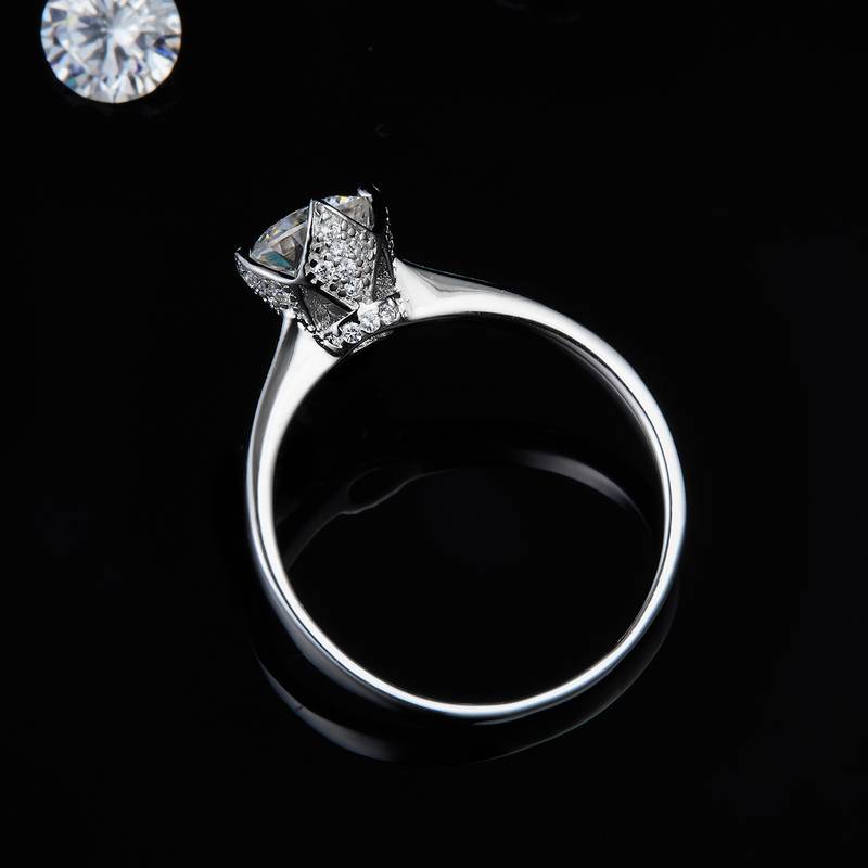 四爪花苞Women's RingS925银镀白金定制选款主石Moissanite0.8ct/副石高碳钻