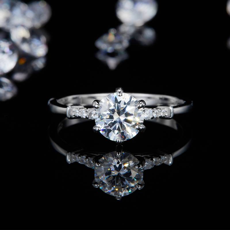 六爪Women's RingS925银镀白金定制选款主石Moissanite1.0ct/副石高碳钻
