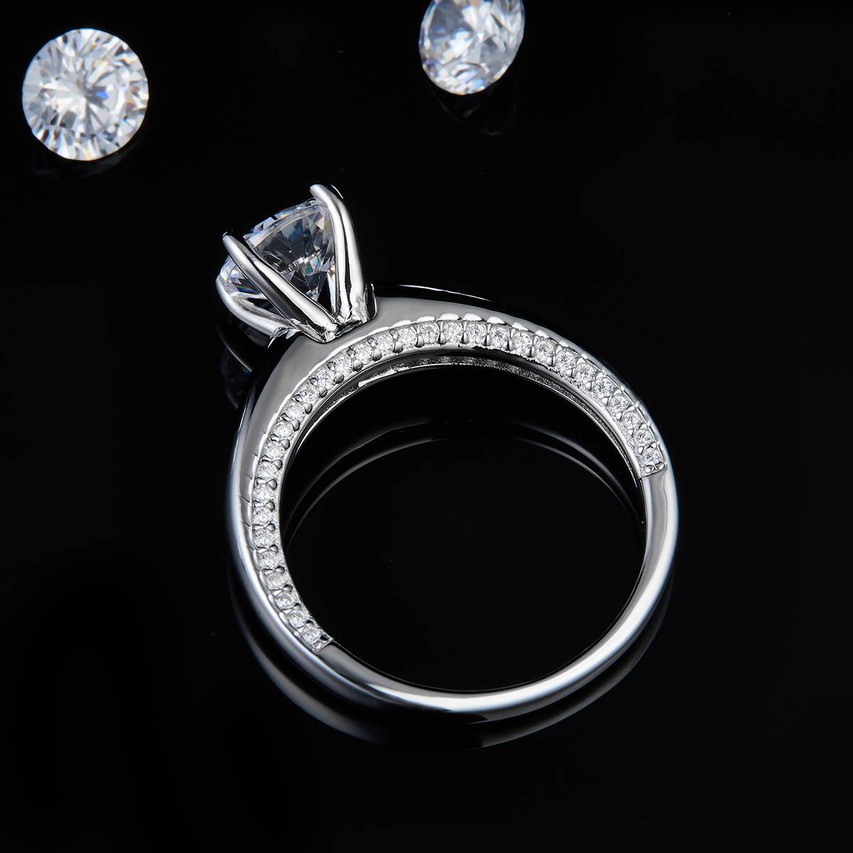 四爪女戒S925银镀白金定制选款主石莫桑钻1.2ct/副石高碳钻