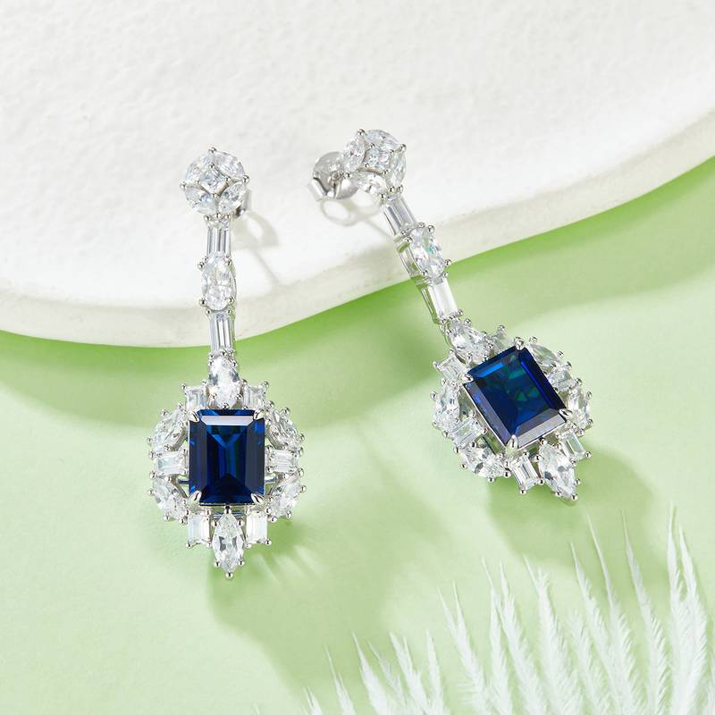 E0812B 长方培育蓝宝石S925银镀白金耳环主石9*7mmmm/5.55ct