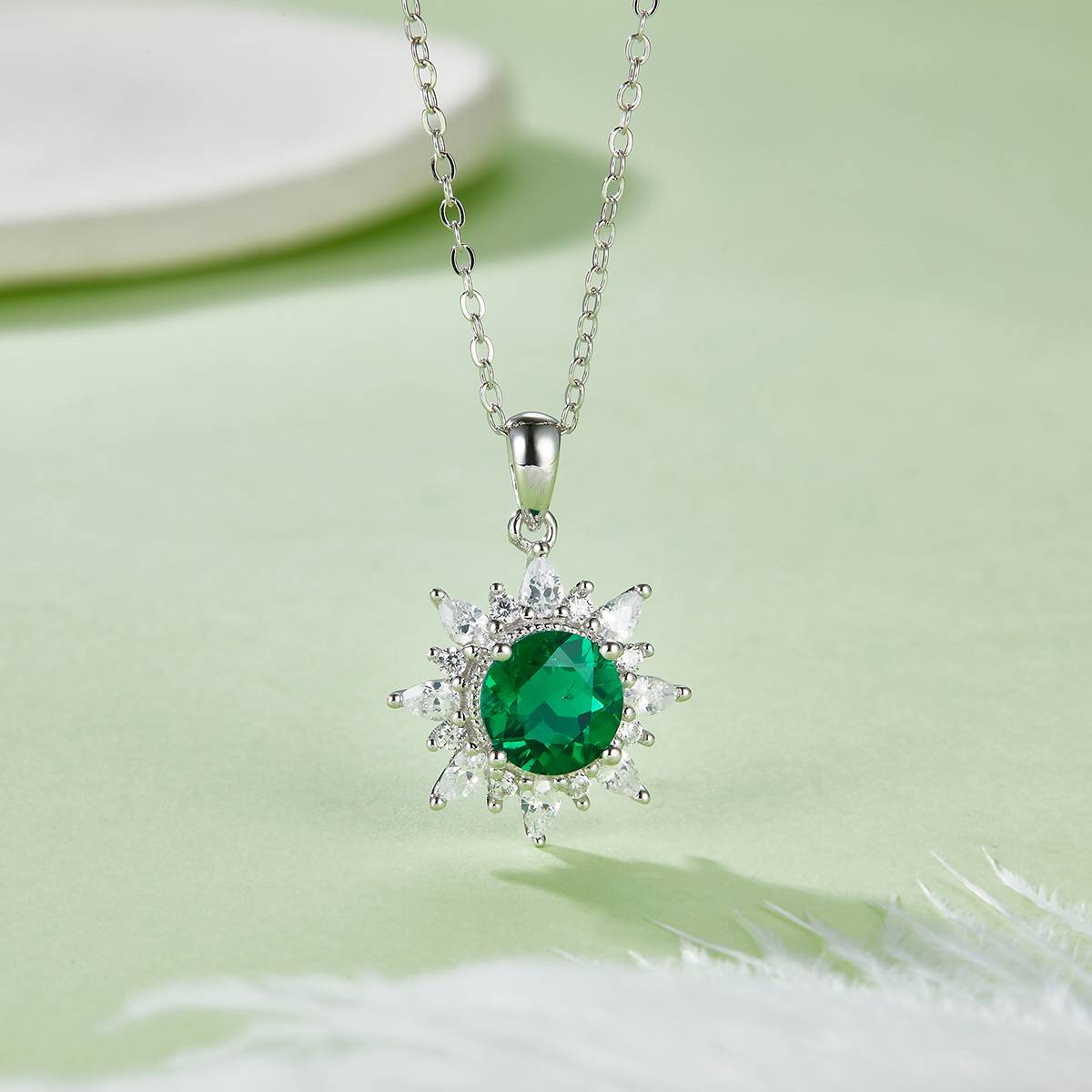 P1642 圆形培育彩宝S925银镀白金Necklace主石7.0mm/2.0ct