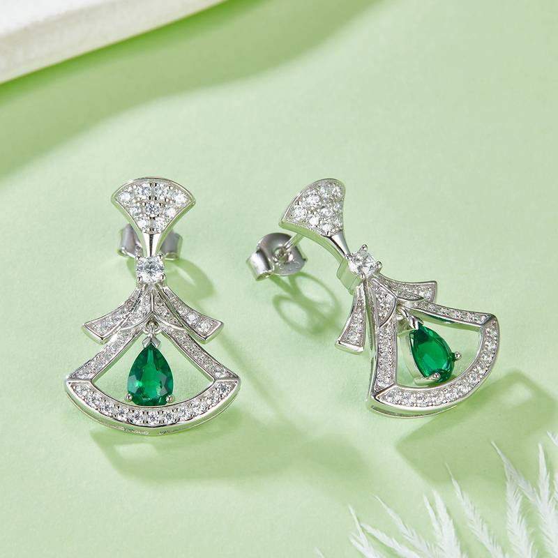 ZHF2020622梨形培育祖母绿S925银镀白金耳环主石7*5mmmm/0.9ct