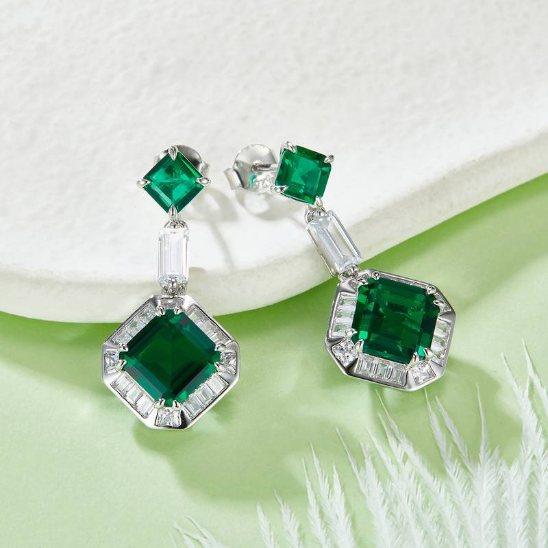 E0824 阿斯切培育祖母绿S925银耳环主石8*8mmmm/5.13ct