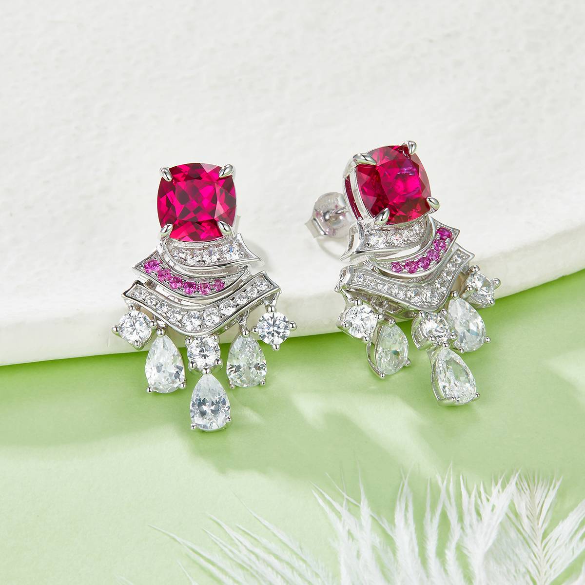 E0831 枕形培育彩宝S925银镀白金耳环主石8*8mm/5.95CT