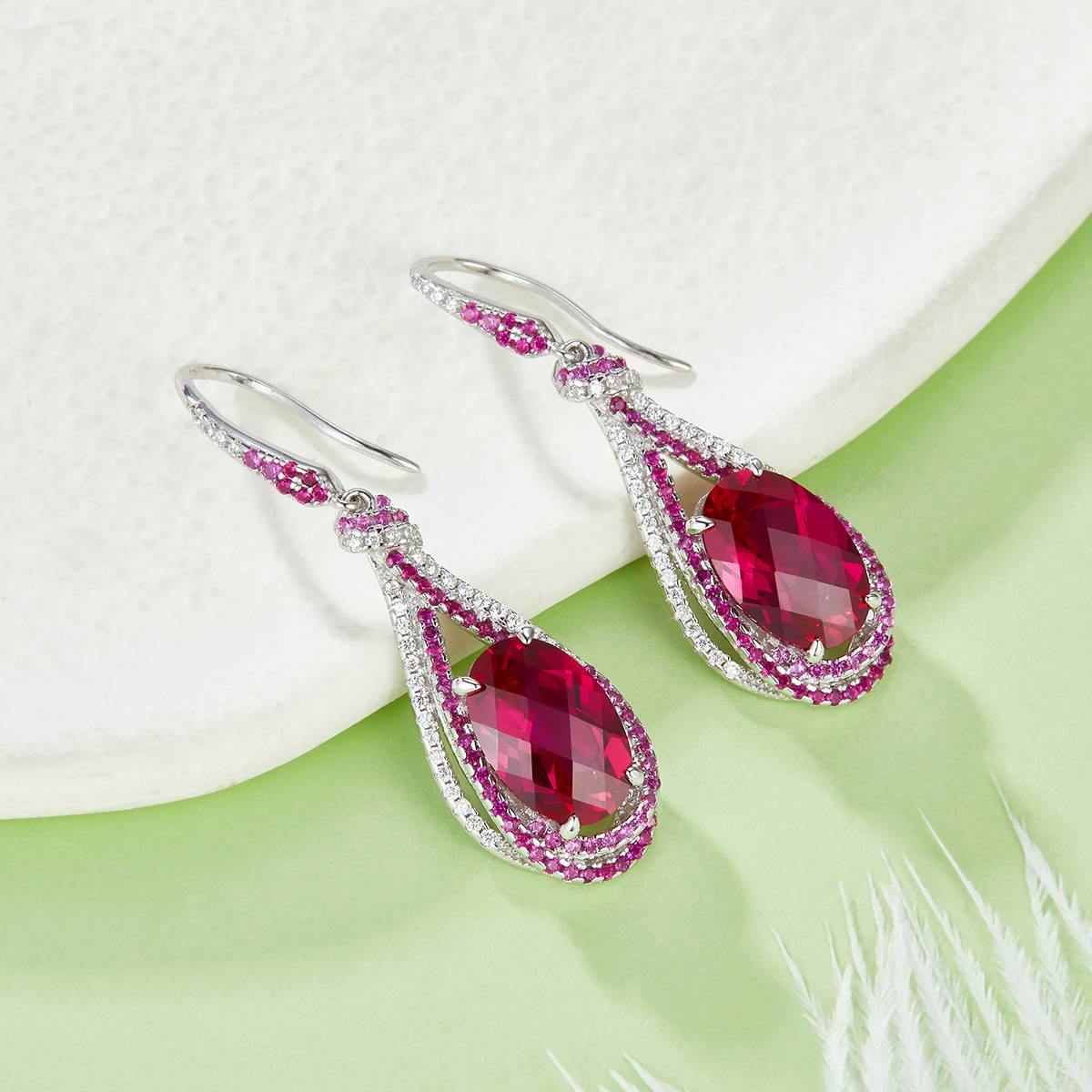 E1457 蛋形培育彩宝S925银镀白金耳环主石12*7mmmm/7.0ct