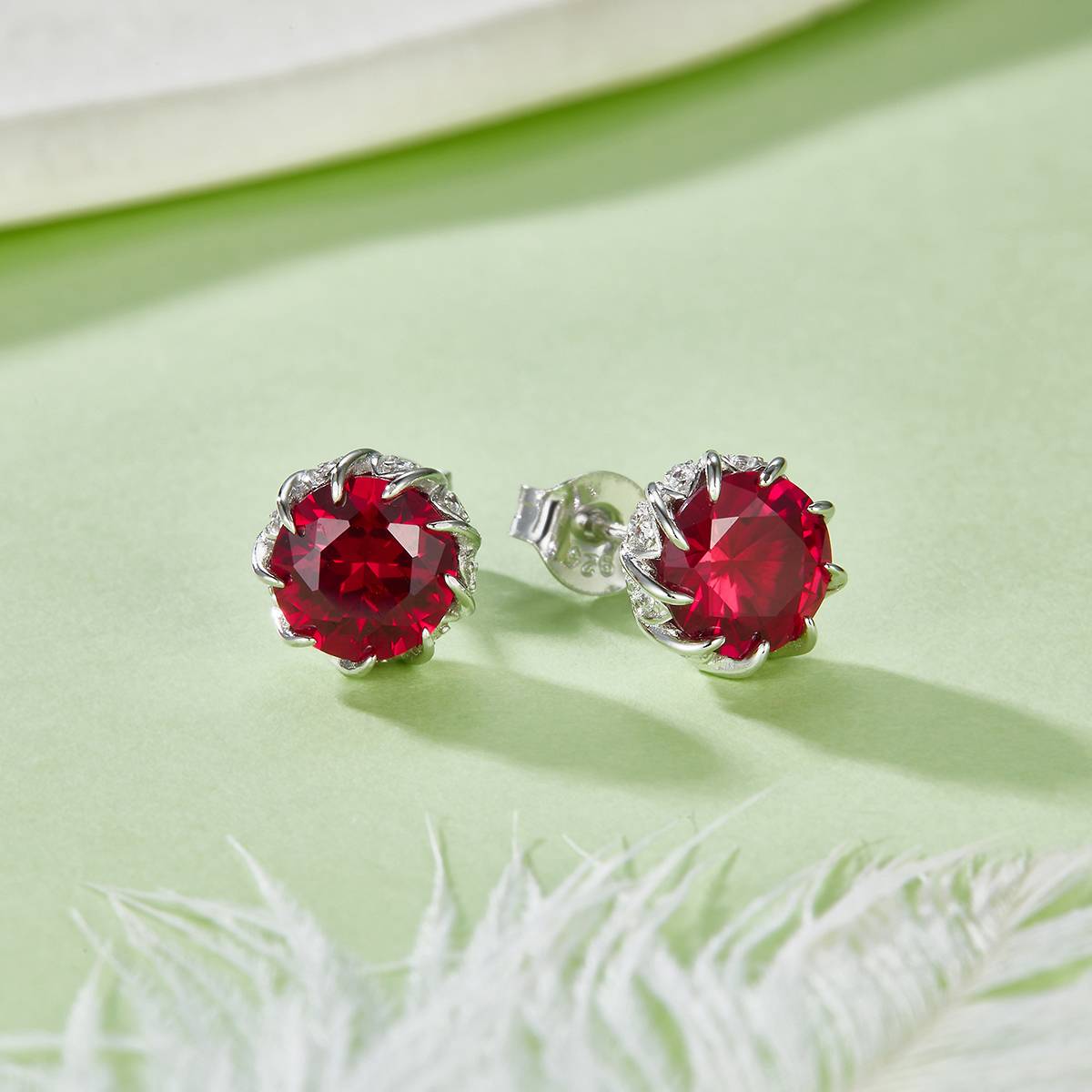 E1612 圆形培育彩宝S925银镀白金耳环2.4ct