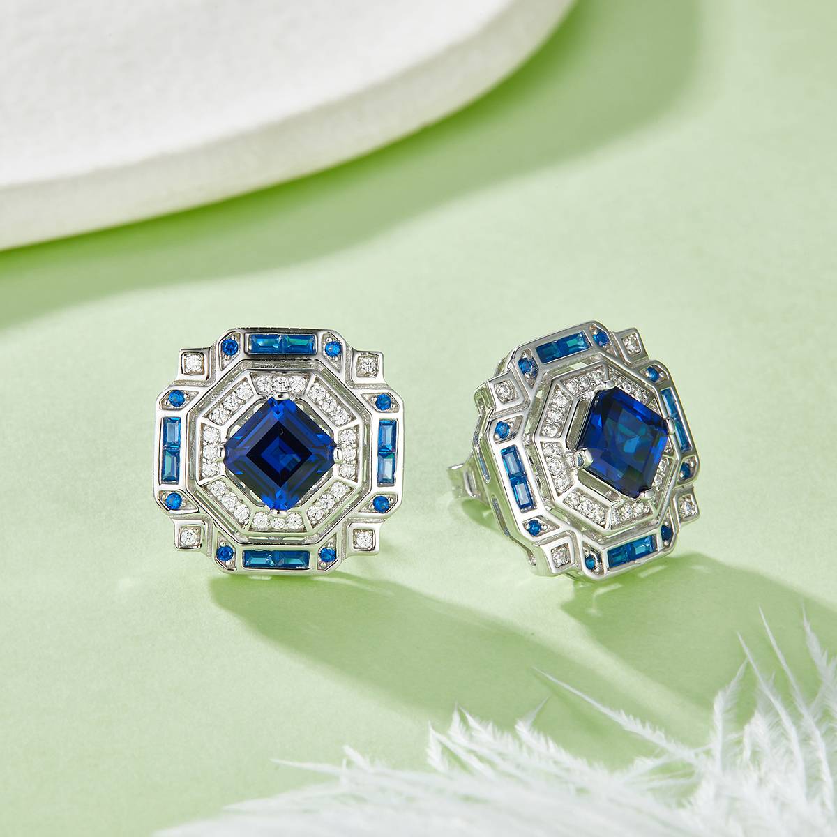 E1635 公主方培育彩宝S925银镀白金耳环2.4CT