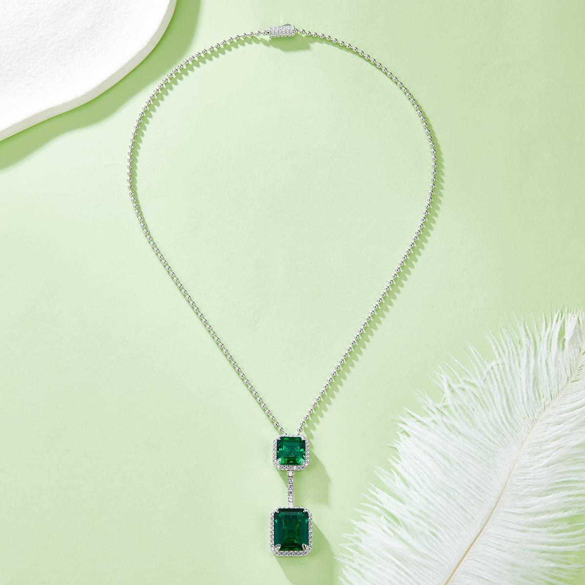 P1411-1 长方培育祖母绿S925银镀白金Necklace12.7ct