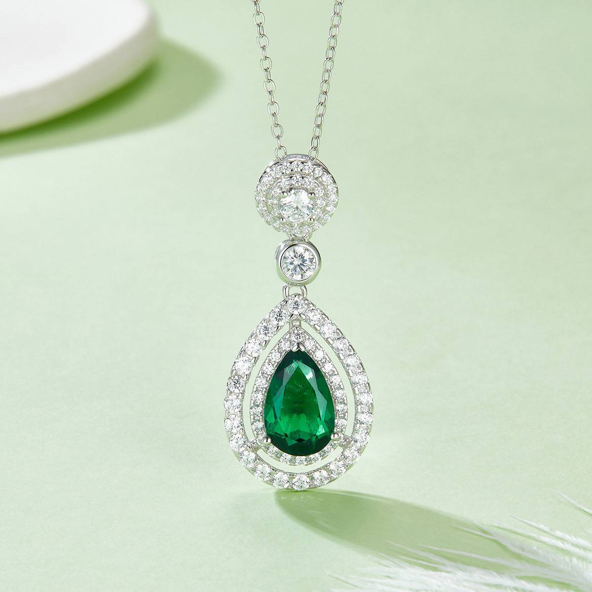 P1625 梨形培育祖母绿S925银镀白金Necklace3.5ct