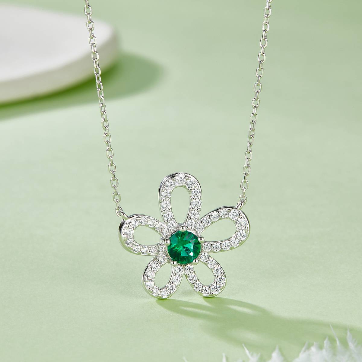 P3166-1-2 圆形培育彩宝S925银镀白金项链0.5CT