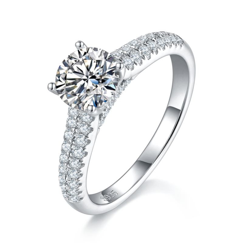 Luxury Four Claw Women's Ring S925 Silver Plated Platinum Customized Selection Main Stone Moissanite Diamond 1.0ct/Secondary Stone High Carbon Diamond