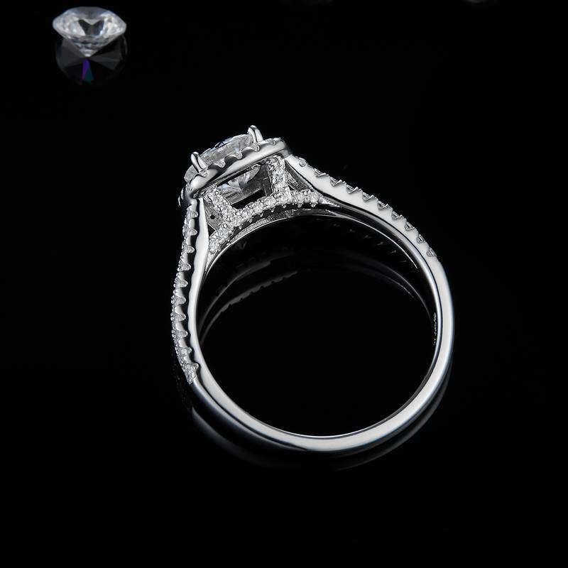 New Luxury Square Bag Women's Ring S925 Silver Plated Platinum Customized Selection Main Stone Moissanite Diamond 1.0ct/Secondary Stone High Carbon Diamond