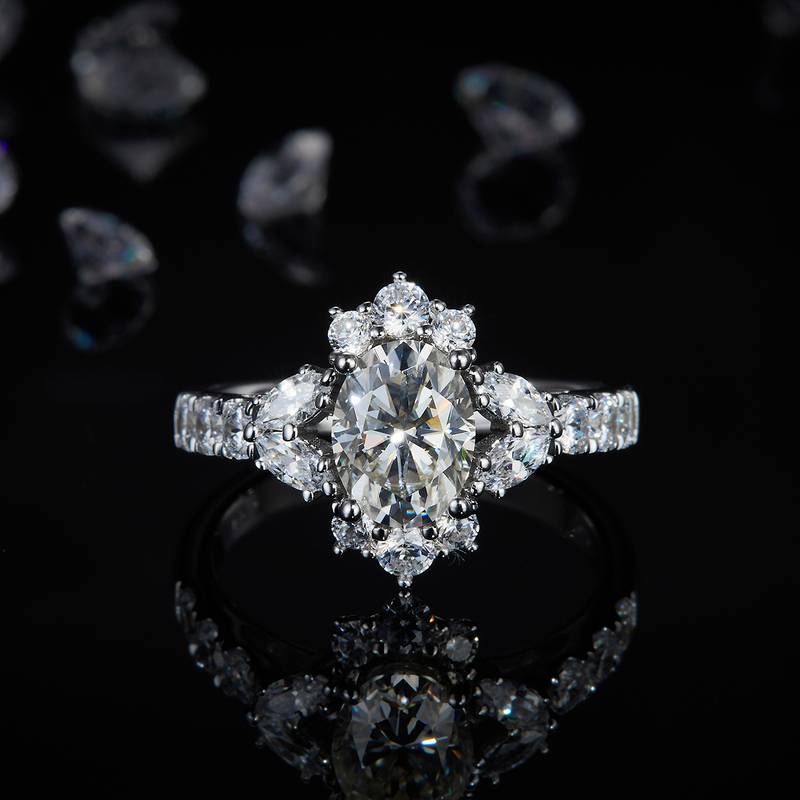 Deluxe Egg shaped Women's Ring S925 Silver Plated Platinum Customized Selection Main Stone Moissanite Diamond 1.5ct/Secondary Stone High Carbon Diamond