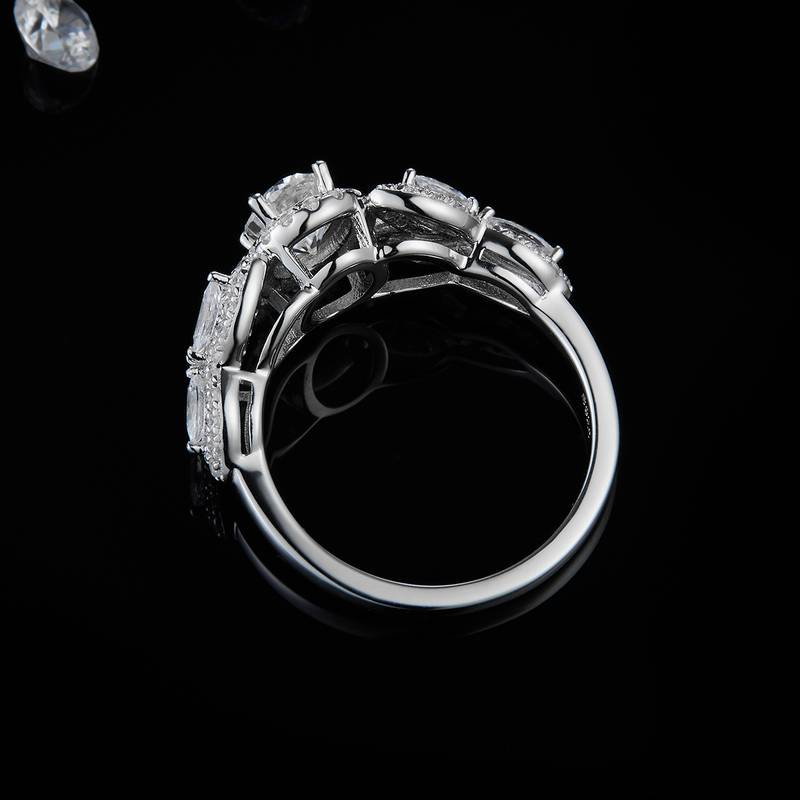 Love Light Luxury Egg shaped Round Bag Women's Ring S925 Silver Plated Platinum Customized Selection Main Stone Moissanite Diamond 1.0ct/Secondary Stone High Carbon Diamond