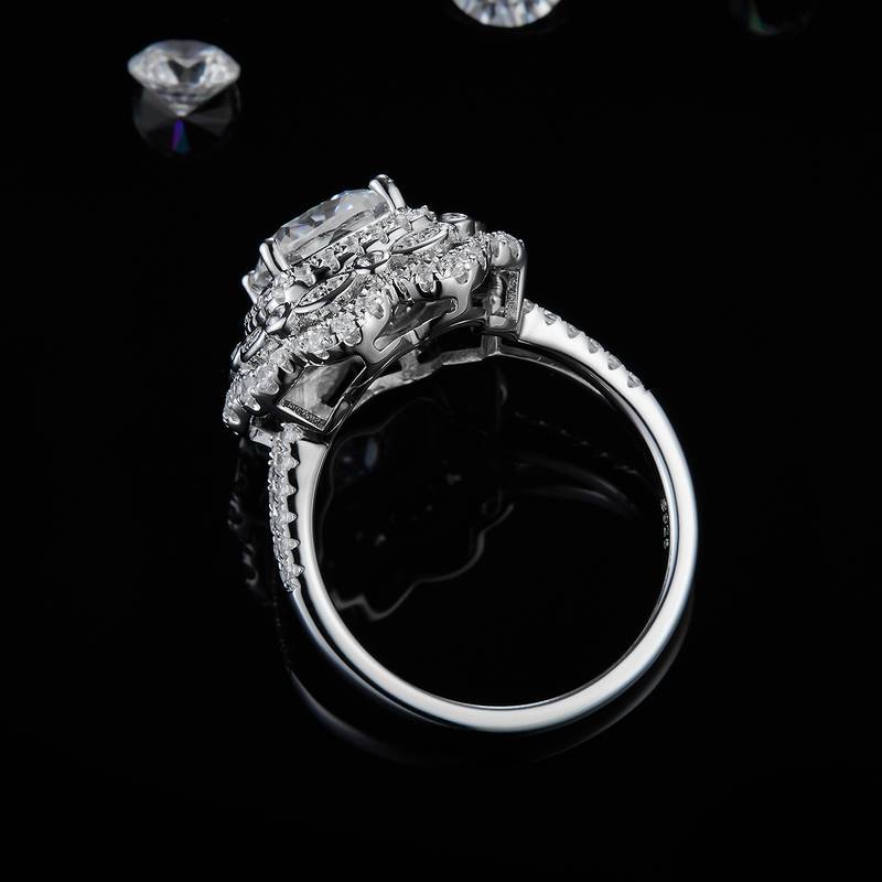 Luxury Pillow shaped Women's Ring S925 Silver Plated Platinum Customized Selection Main Stone Moissanite Diamond 2.5ct/Secondary Stone High Carbon Diamond