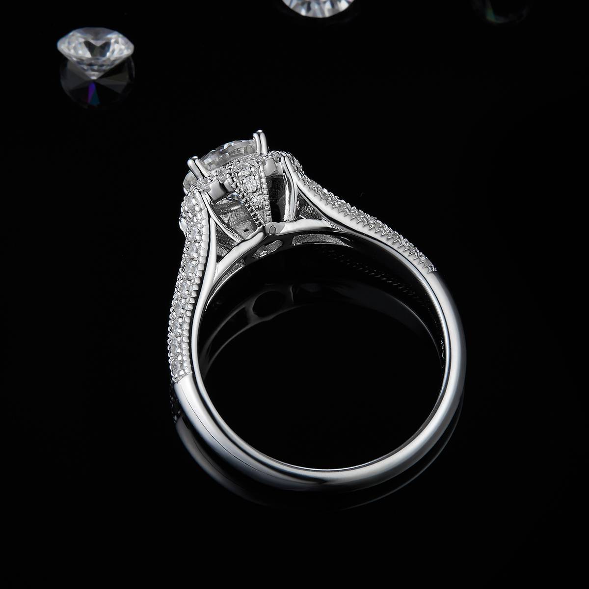 S925 Silver Plated Platinum Women's Ring Customized Selection Main Stone Moissanite 1.0ct/Secondary Stone High Carbon Diamond