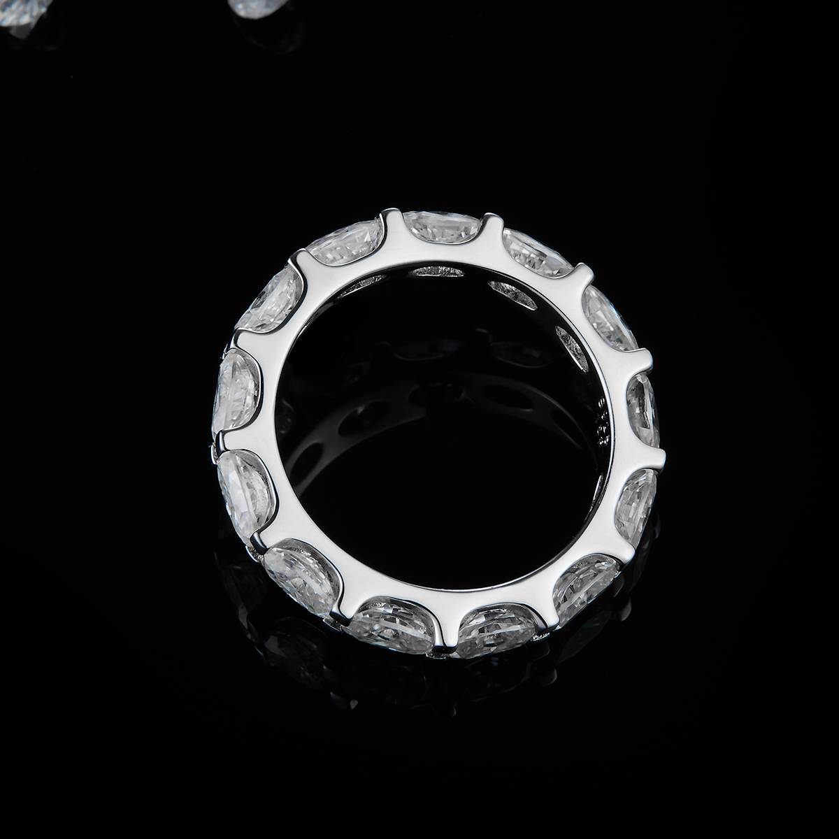 蛋形排戒S925银镀白金女戒定制选款副石莫桑钻3.9ct