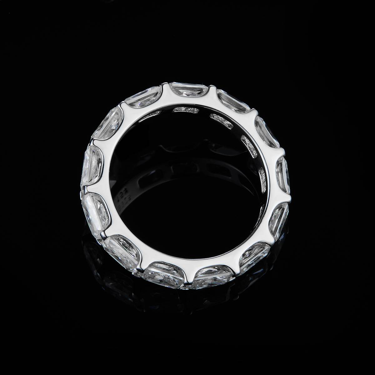 Emerald Cut and Row Ring S925 Silver Plated Platinum Women's Ring Customized Selection Secondary Stone Moissanite Diamond 6.5ct