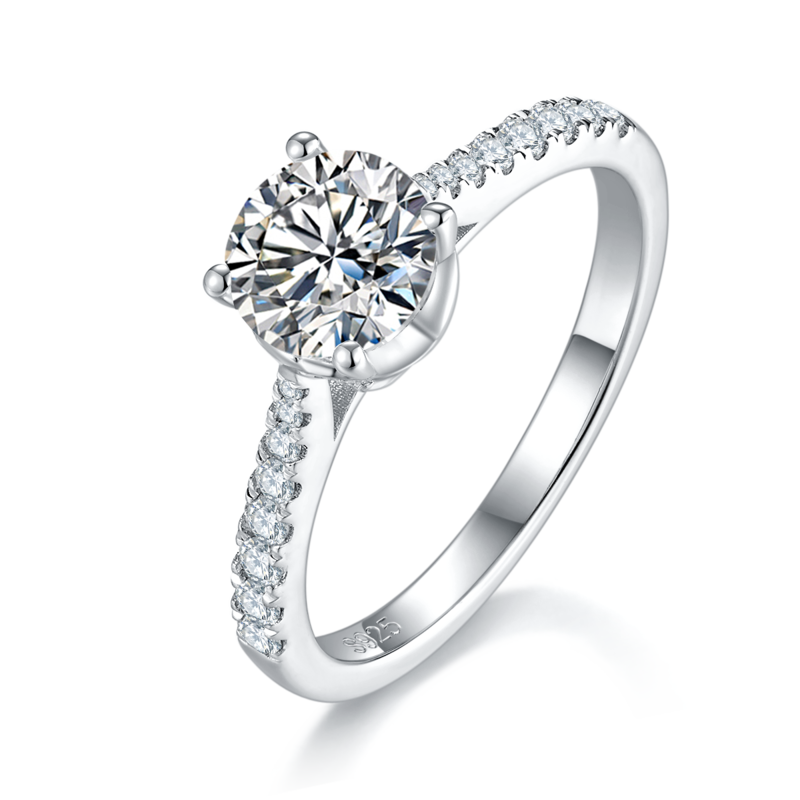 四爪女戒S925银镀白金定制选款主石莫桑钻1.0ct/副石高碳钻