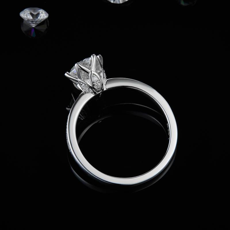 六爪女戒S925银镀白金定制选款主石莫桑钻1.0ct/副石高碳钻