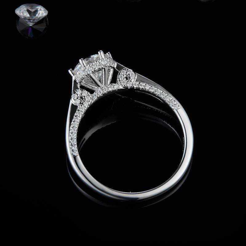 单头Women's RingS925银镀白金Women's Ring定制选款主石Moissanite1.0ct/副石高碳钻