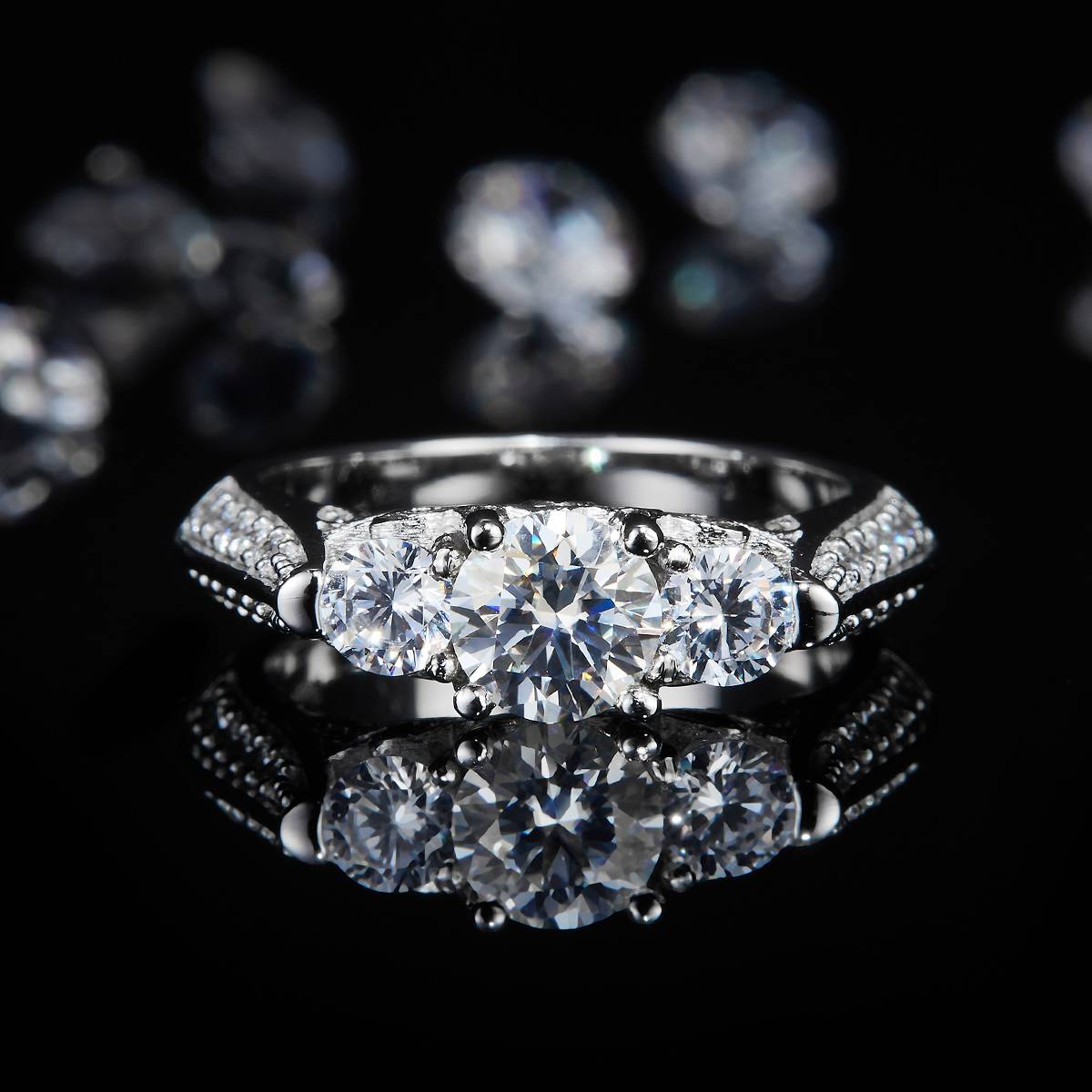 三石女戒S925银镀白金定制选款主石莫桑钻0.8ct/副石高碳钻
